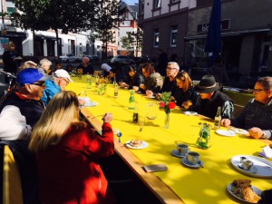 Buffet eröffnet - Tafel plastikfrei 