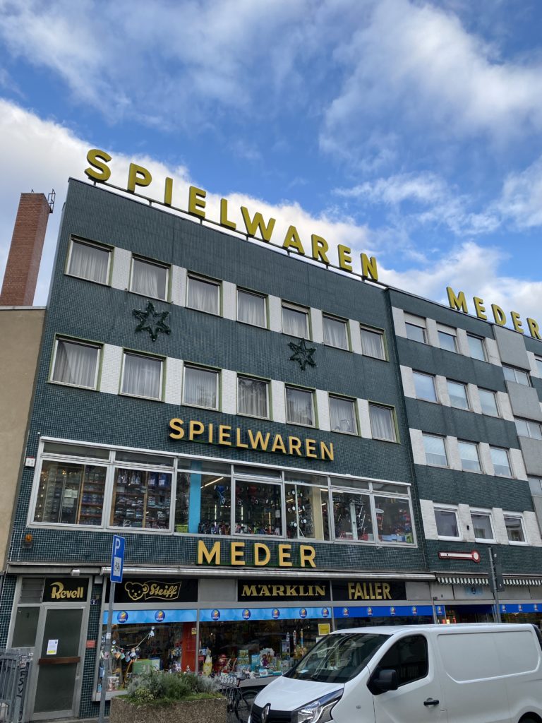 Meder Spielzeugladen Frankfurt