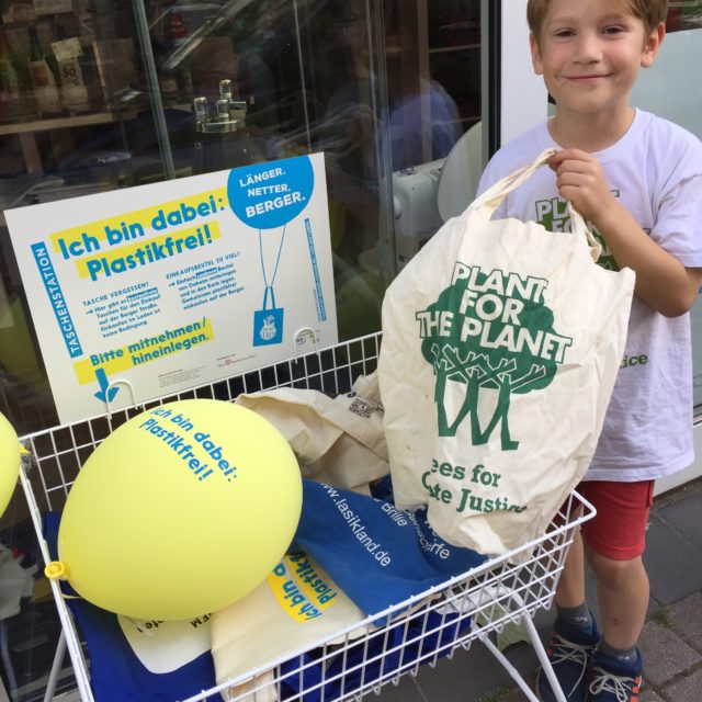 Statt Plastiktüten nun leere Stationen?