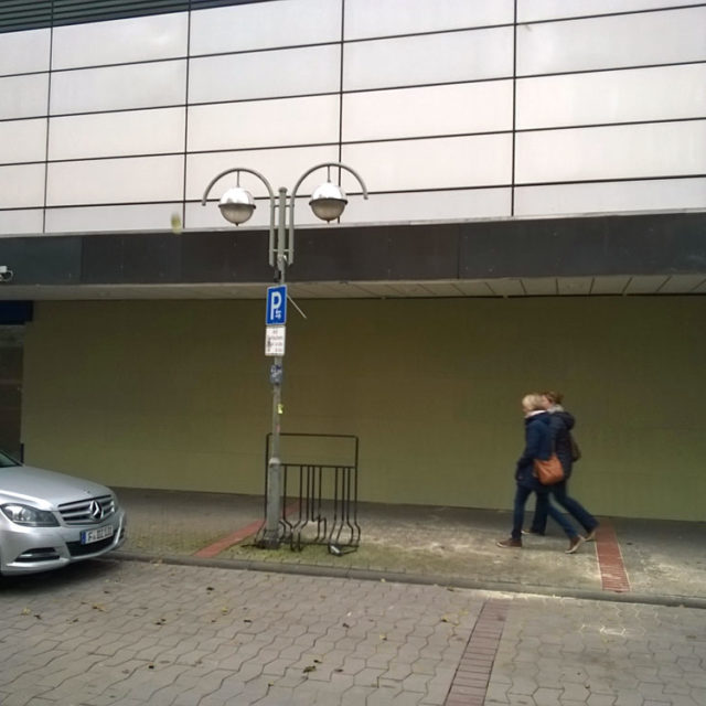 „Willkommen“ auf der Berger Straße
